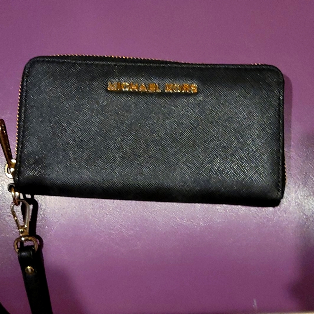 Michael Korea Wallet